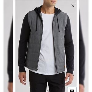NWT! TravisMathew Scavenger Hooded Golf Jacket Sz. Medium